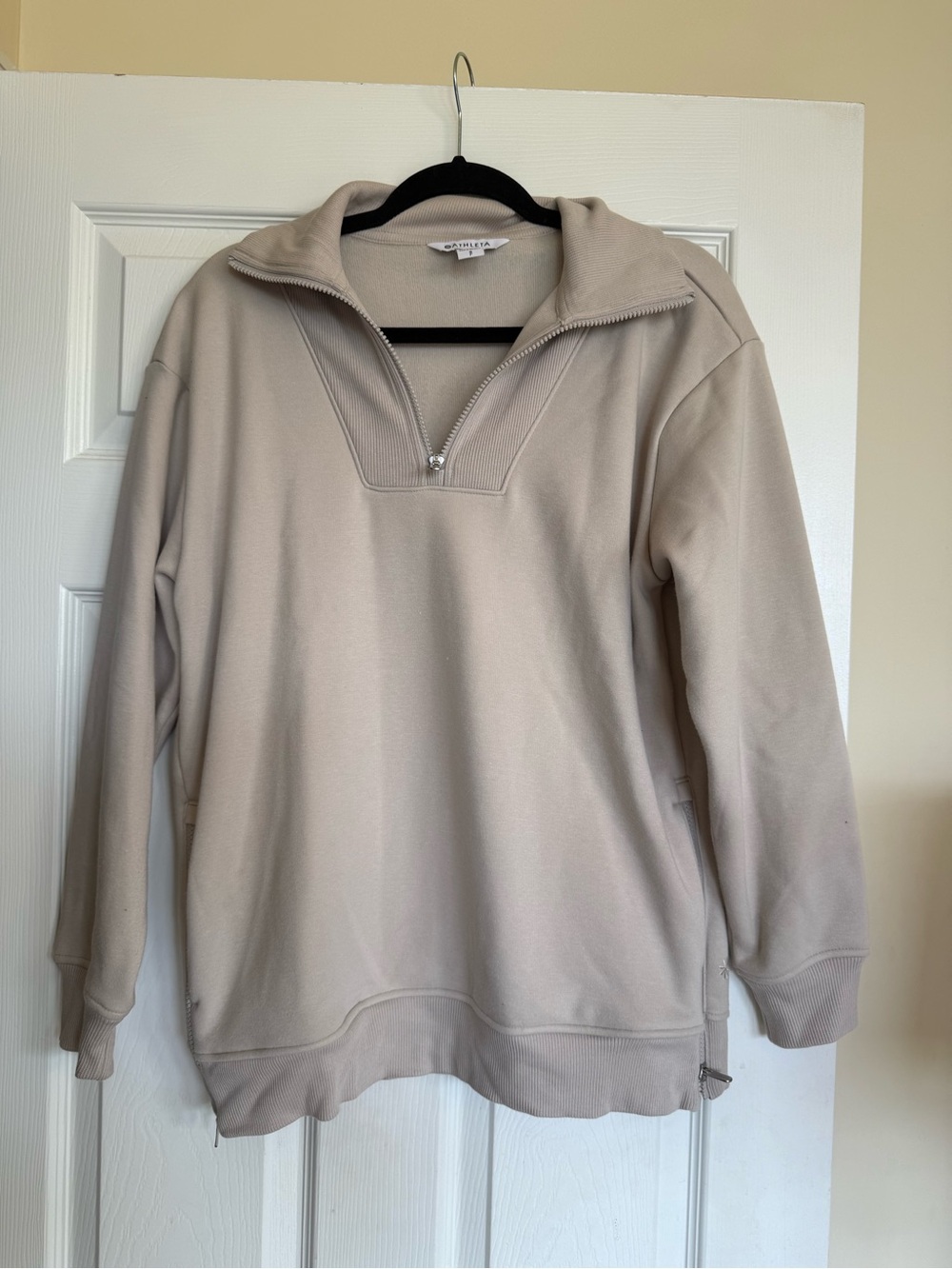 Athleta Cozy Karma 1/2 Zip Sweatshirt – Size Small - Picture 3 of 7